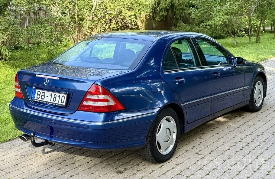 Mercedes-Benz C200 2006 photo 5