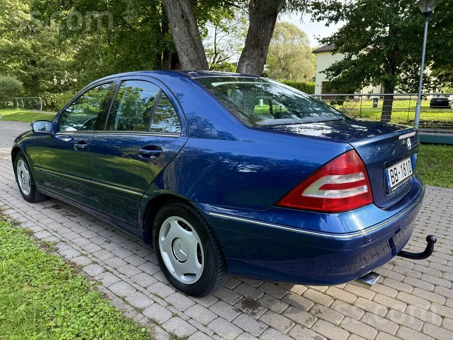 Mercedes-Benz C200 2006 photo 4