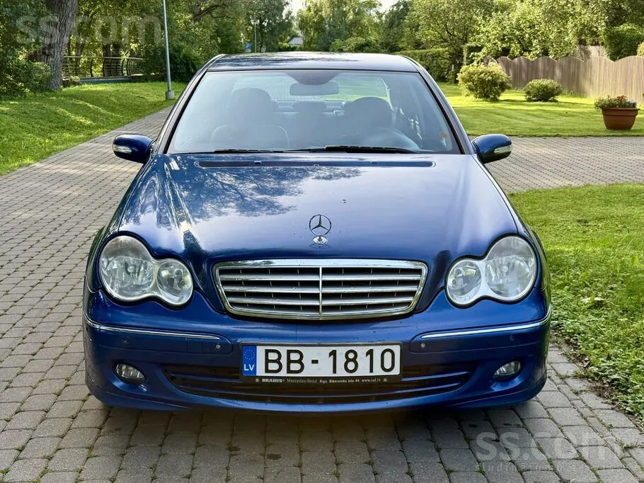 Mercedes-Benz C200 2006 photo 2