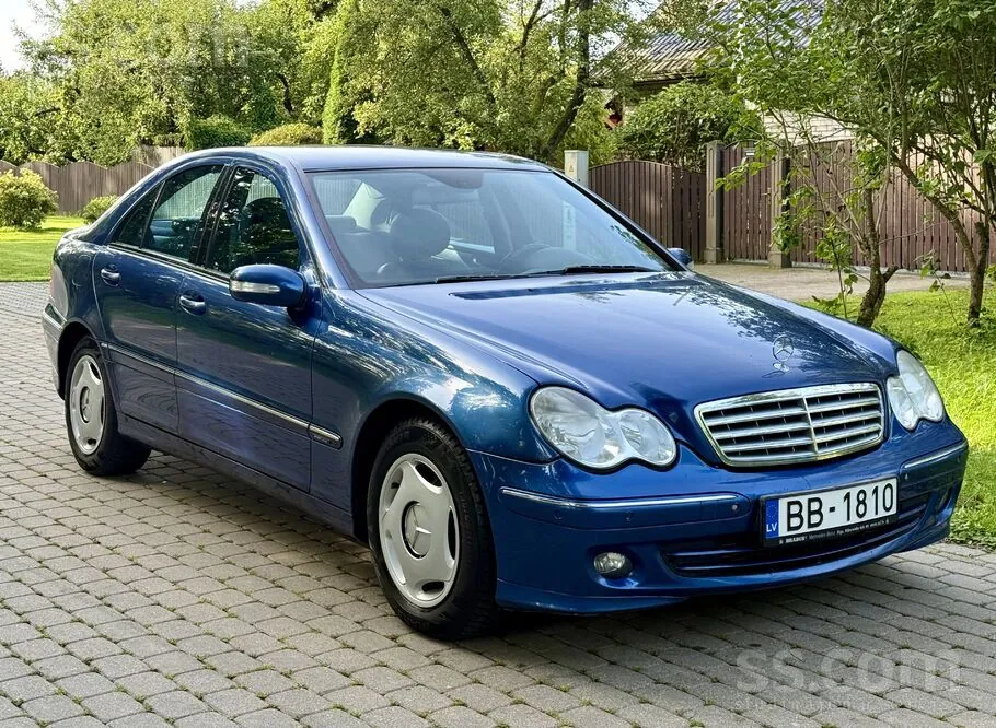 Mercedes-Benz C200 2006 photo 3