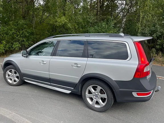 Volvo Xc70 2010 photo 2