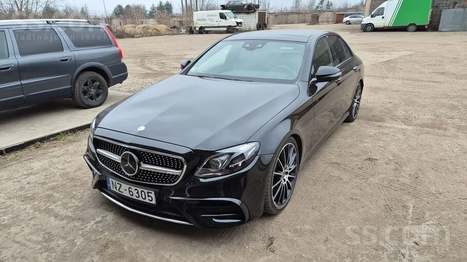 Mercedes-Benz E350 2016 photo 4