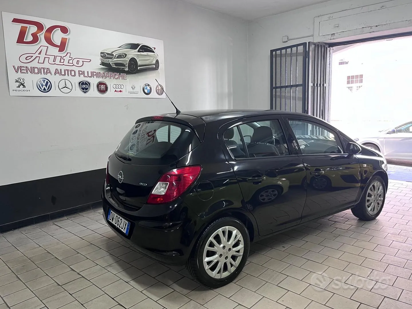 Opel Corsa 2009 photo 4