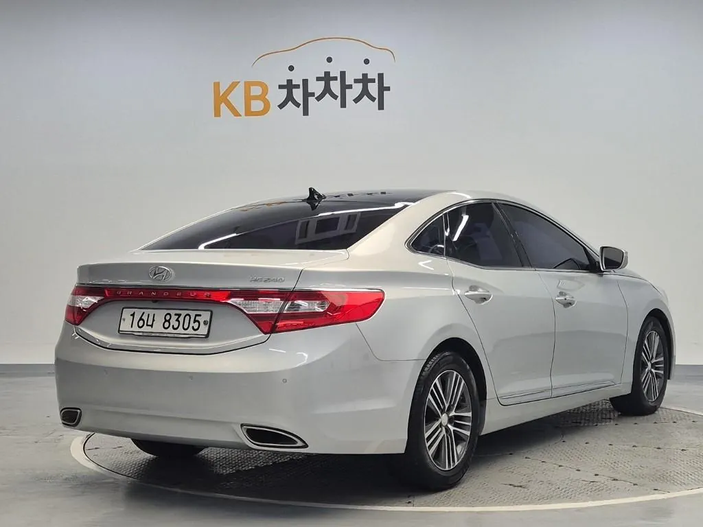 Hyundai Grandeur 2014 photo 3