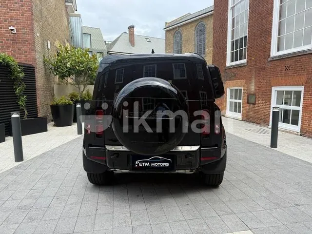 Land Rover Defender 2026 photo 4