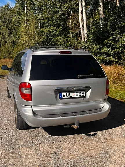 Chrysler Grand Voyager 2003 photo 3
