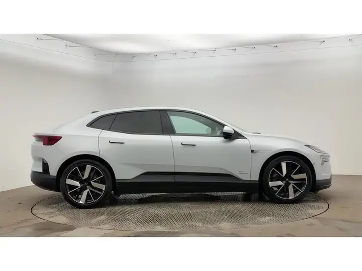 Polestar Polestar 4 2025 photo 3