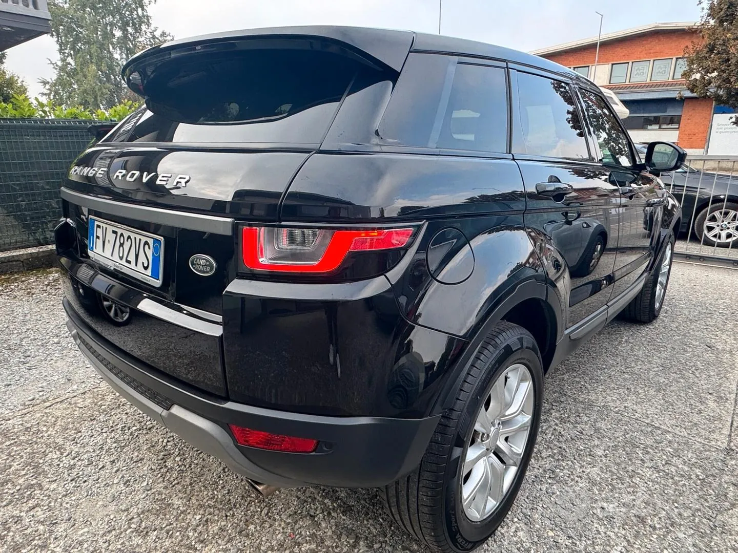 Land Rover Range Rover Evoque 2019 photo 5