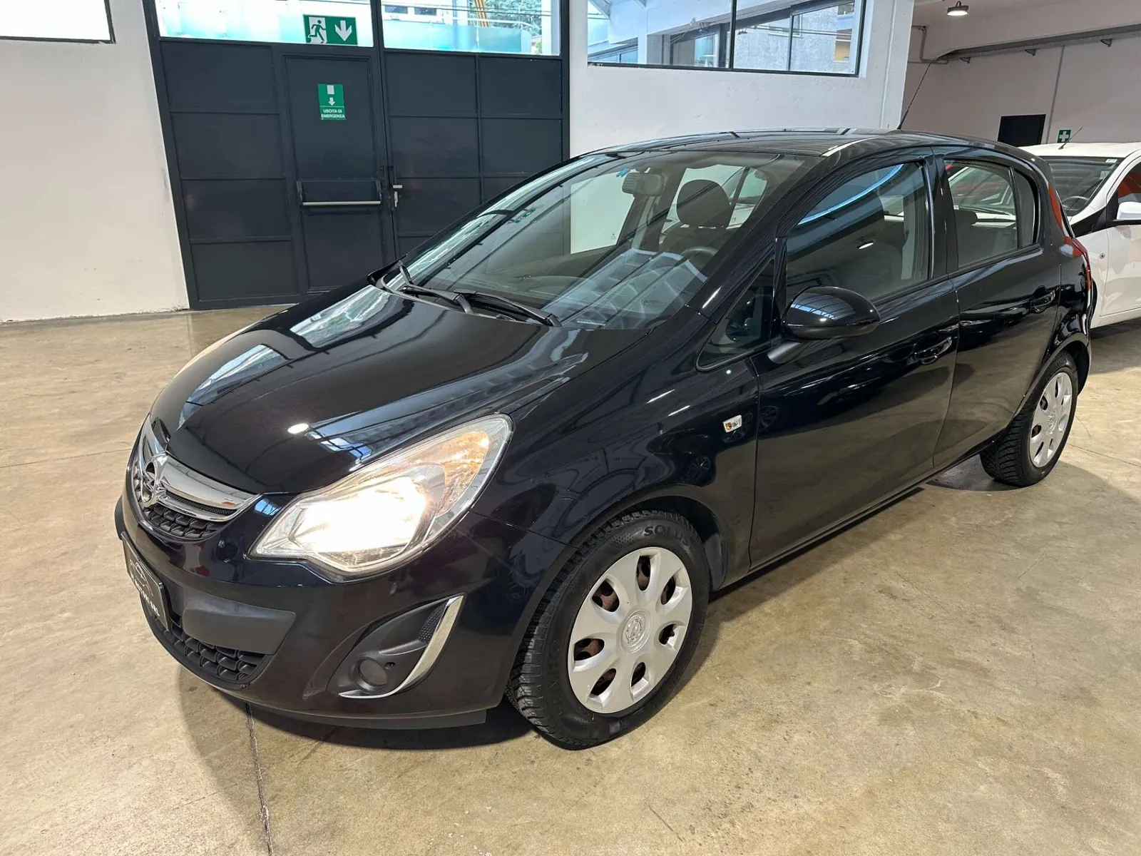 Opel Corsa 2011 photo 3