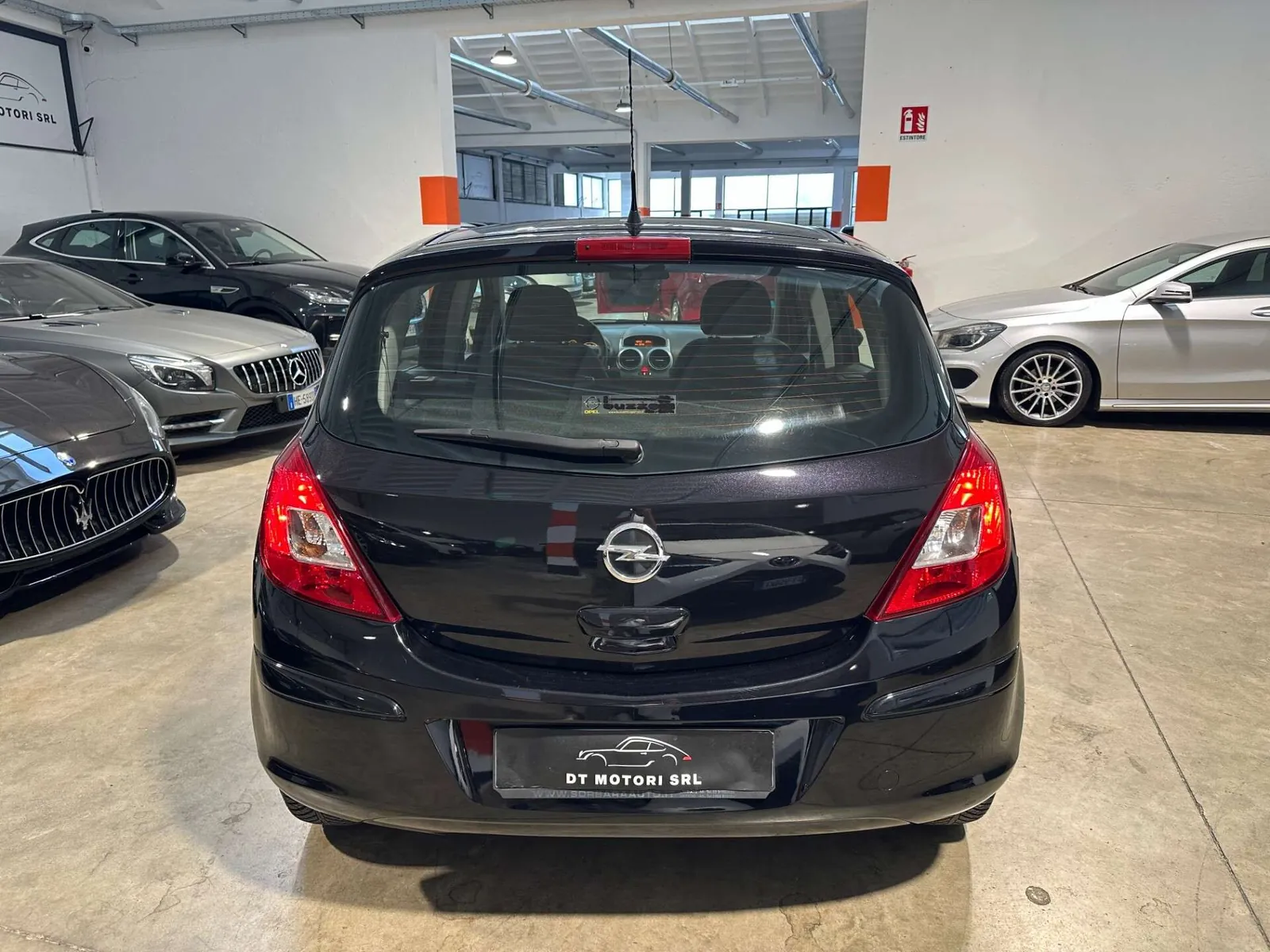 Opel Corsa 2011 photo 5