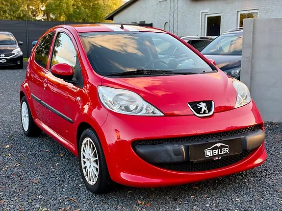 Peugeot 107 2009 photo 3