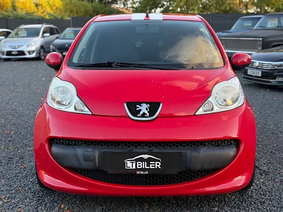 Peugeot 107 2009 photo 2
