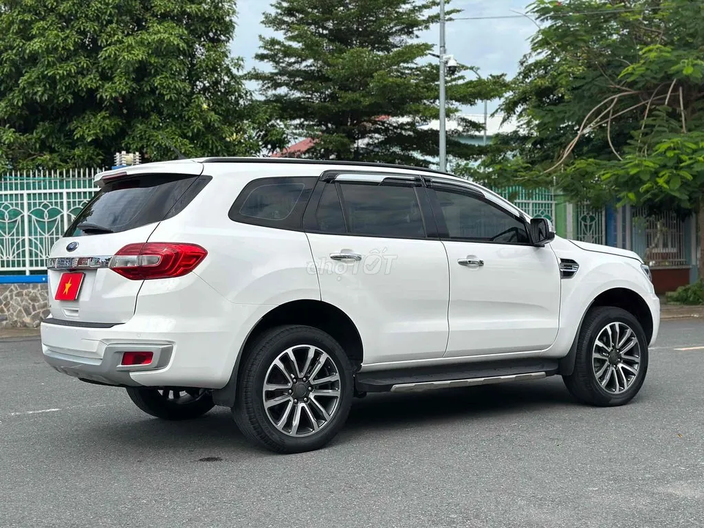 Ford Everest 2021 photo 4