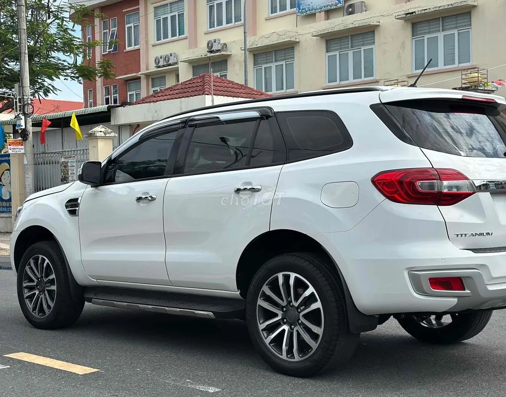 Ford Everest 2021 photo 5