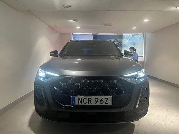 Audi Q5 2025 photo 5