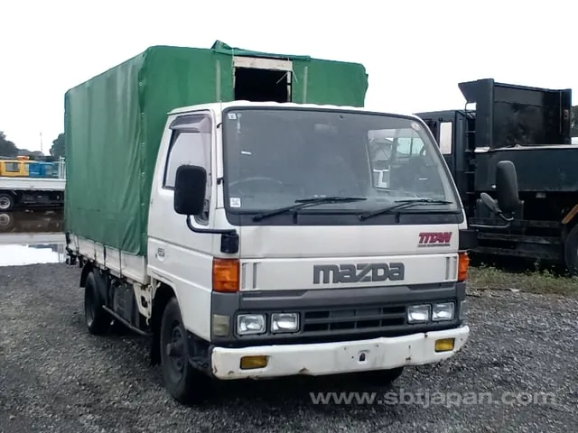 Mazda Titan