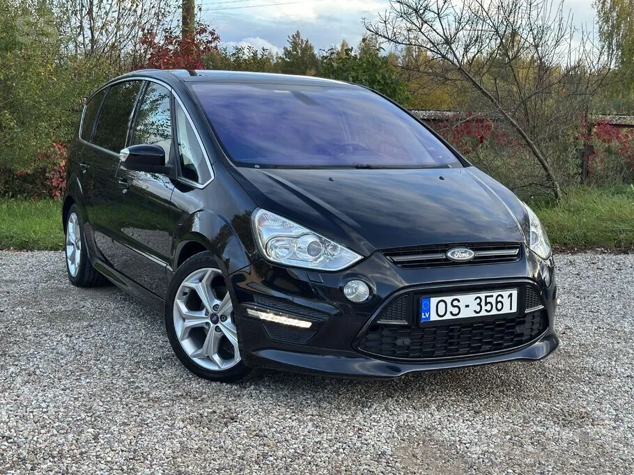 Ford S-Max
