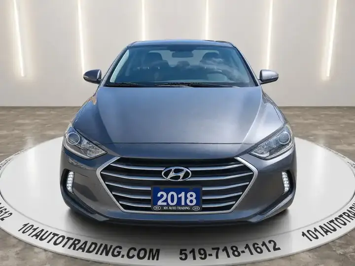 Hyundai Elantra 2018 photo 2