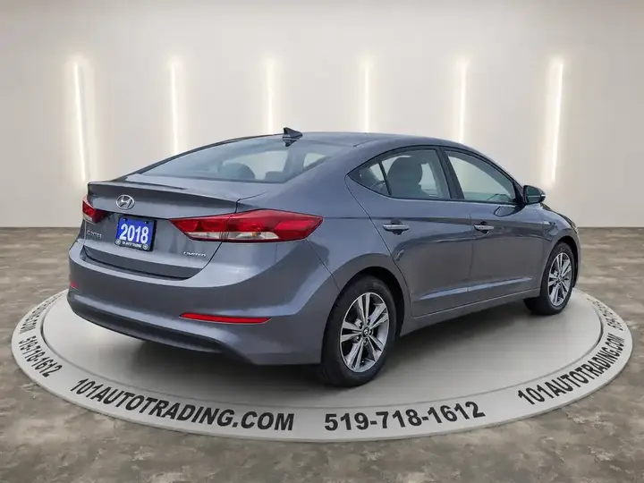 Hyundai Elantra 2018 photo 5