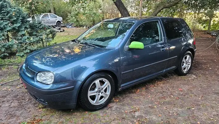 Volkswagen Golf 4
