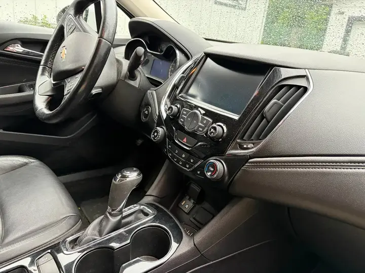 Chevrolet Cruze 2018 photo 5