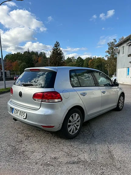 Volkswagen Golf Vi 2010 photo 3