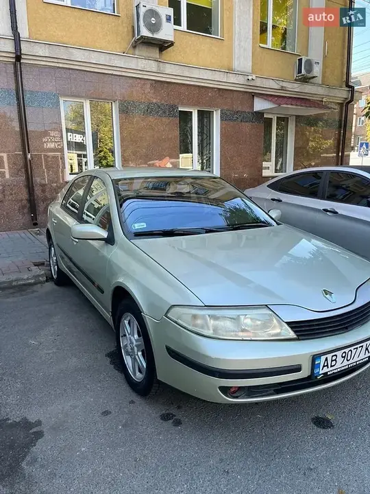 Renault Laguna 2004 photo 3