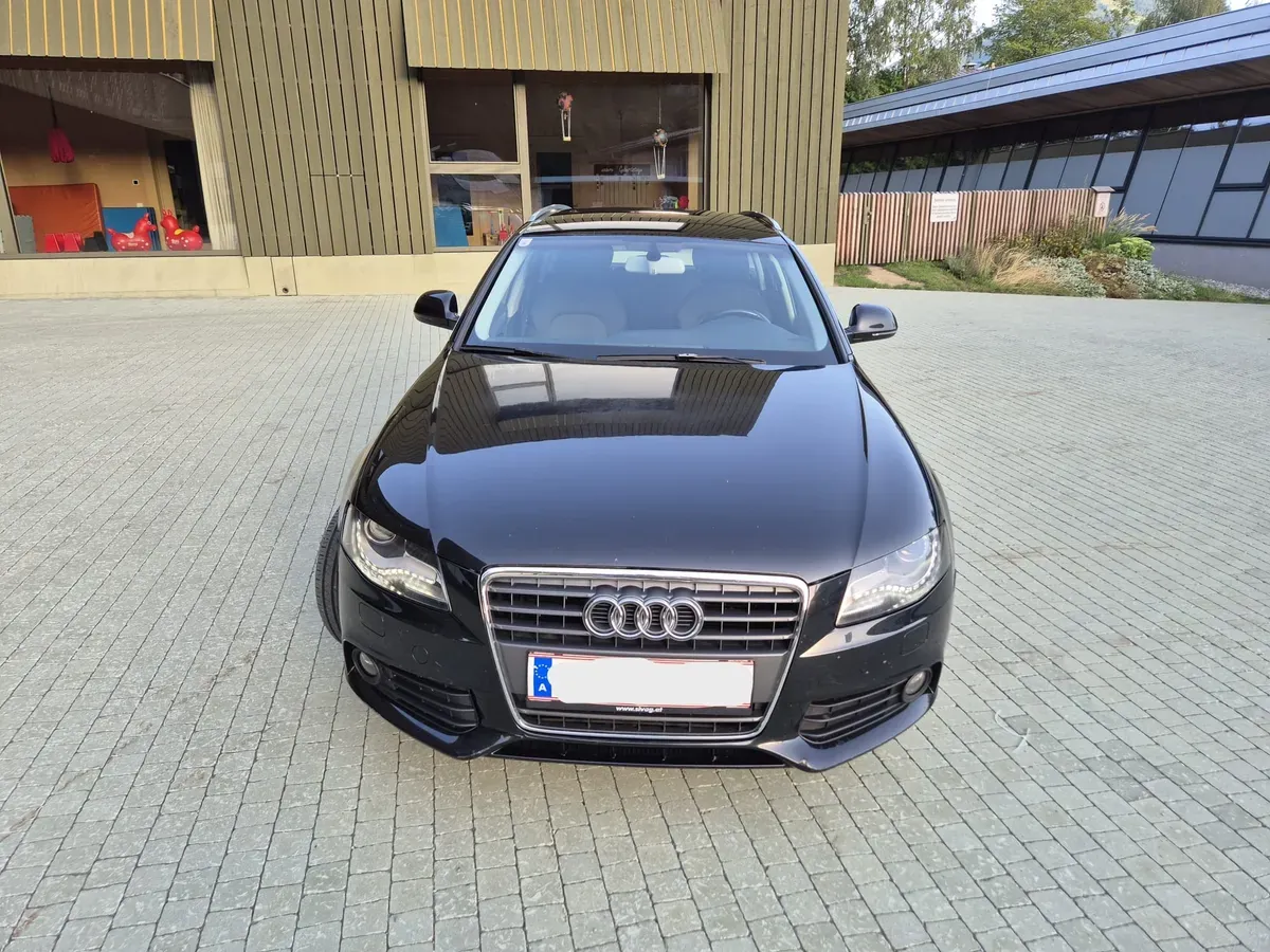 Audi A4 Avant 2008 photo 2
