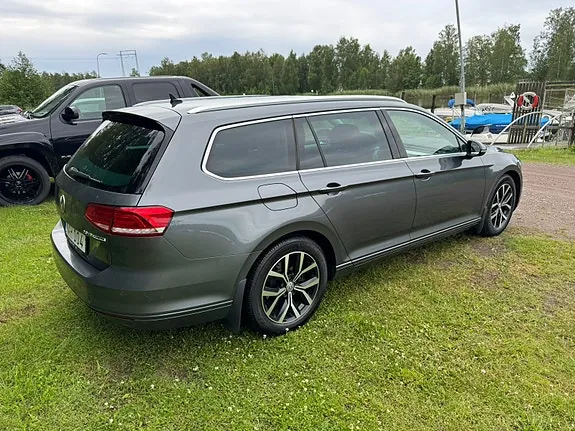 Volkswagen Passat 2016 photo 3