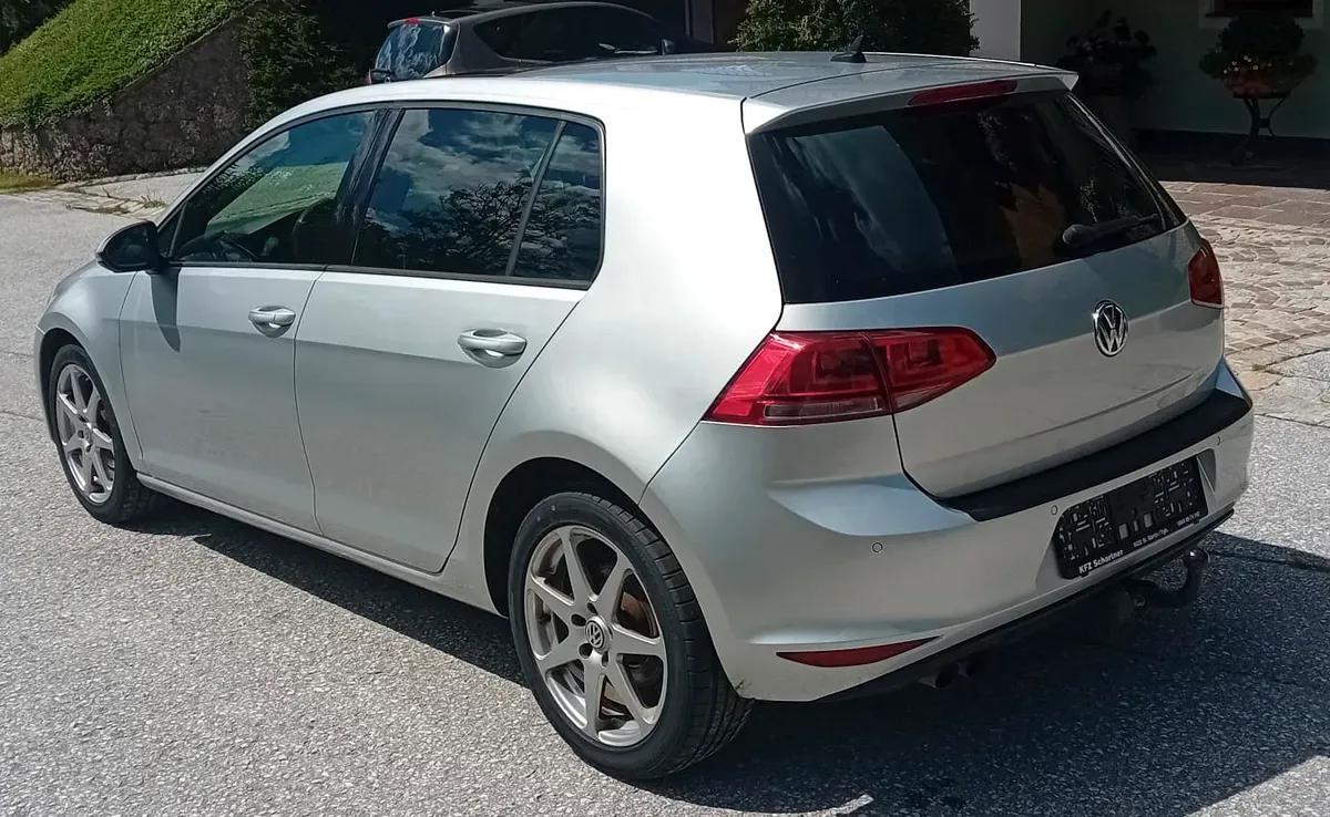 Volkswagen Golf 2014 photo 2