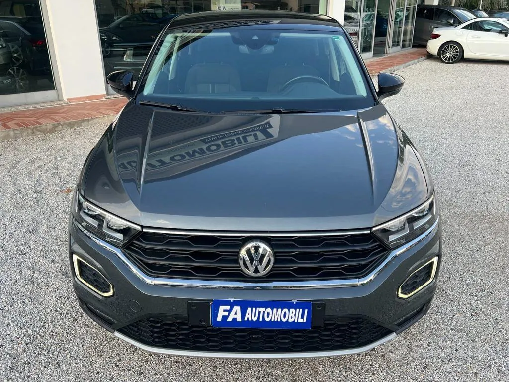 Volkswagen T-Roc 2019 photo 3