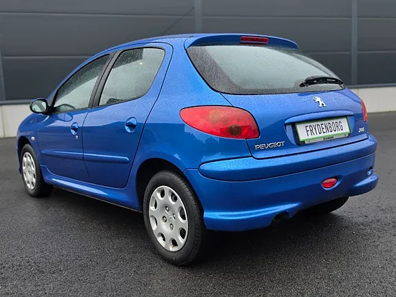 Peugeot 206 2006 photo 3