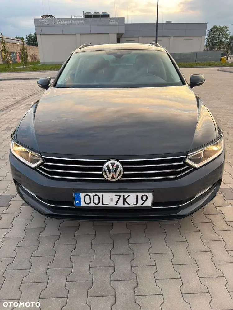 Volkswagen Passat 2018 photo 4
