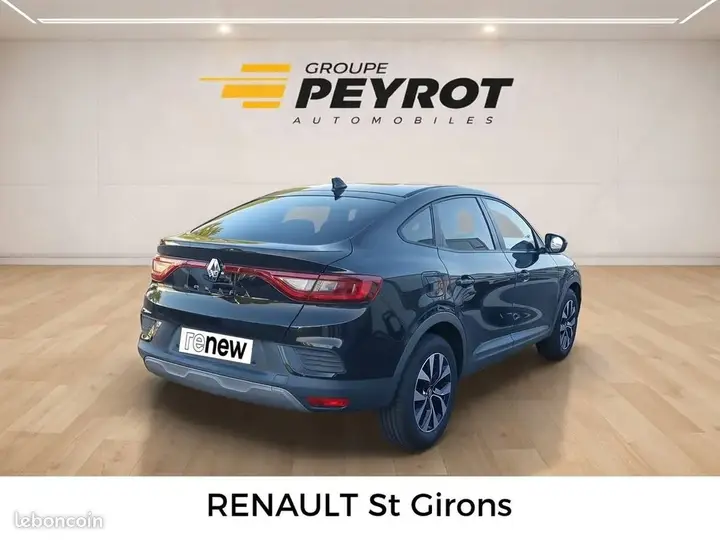 Renault Arkana 2023 photo 5