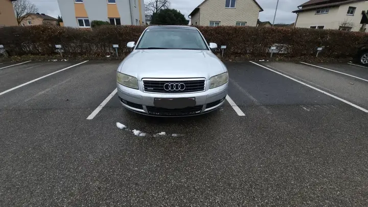 Audi A8