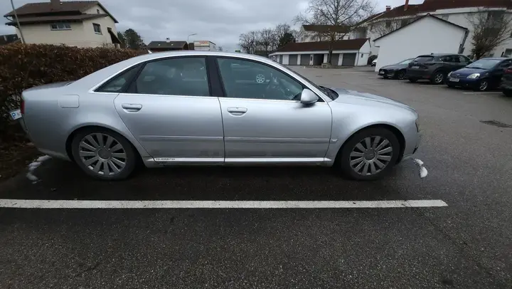 Audi A8 2004 photo 3
