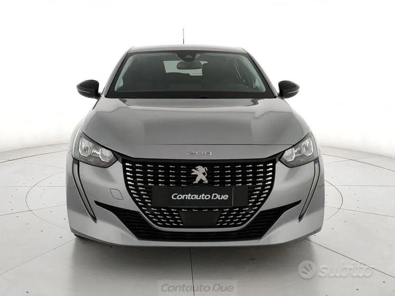 Peugeot 208 2023 photo 2
