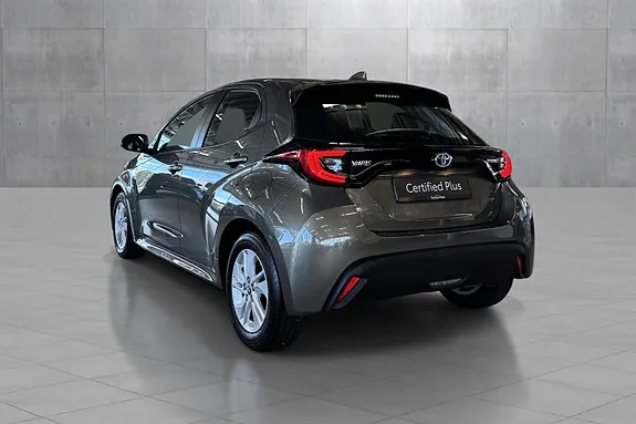 Toyota Yaris 2023 photo 3