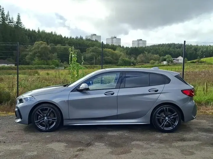 BMW 1 Series 2024 photo 4