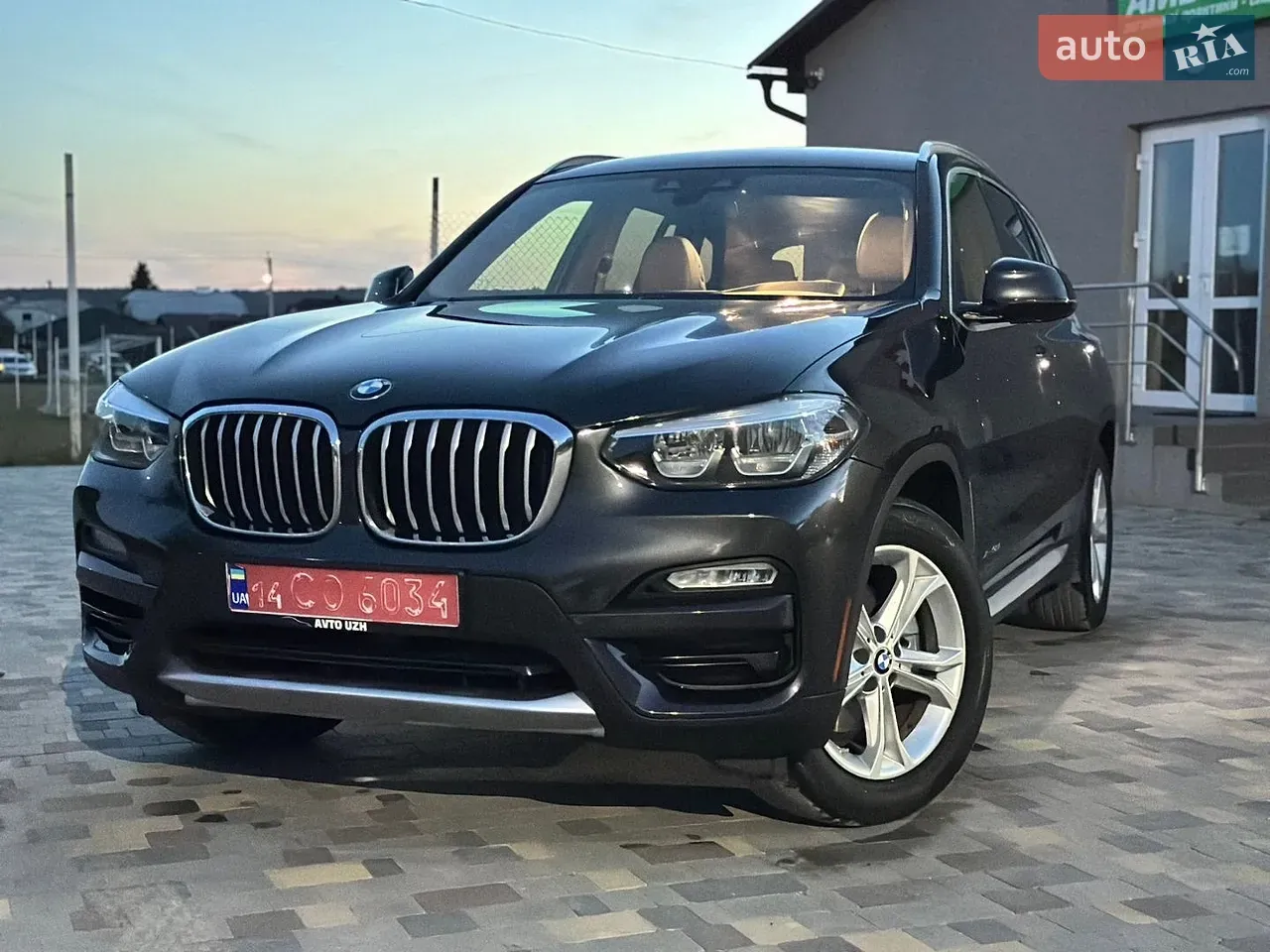 BMW X3 2018 photo 2