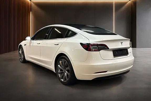 Tesla Model 3 2019 photo 3