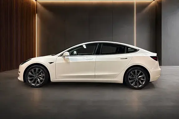 Tesla Model 3 2019 photo 2