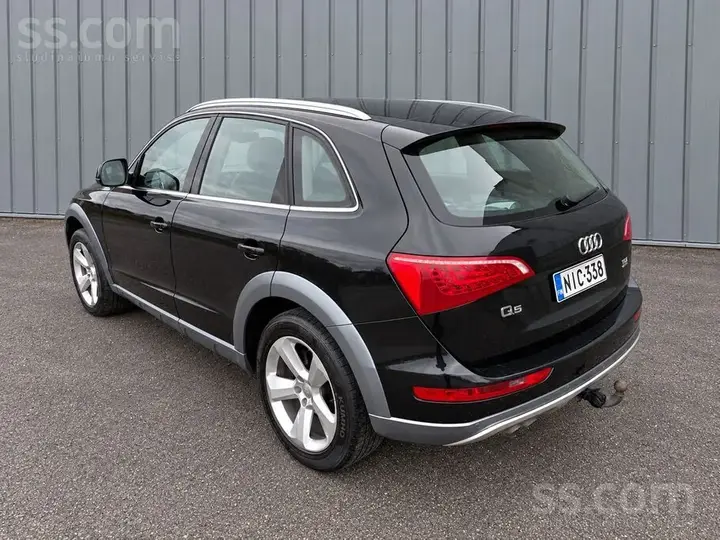 Audi Q5 2012 photo 5