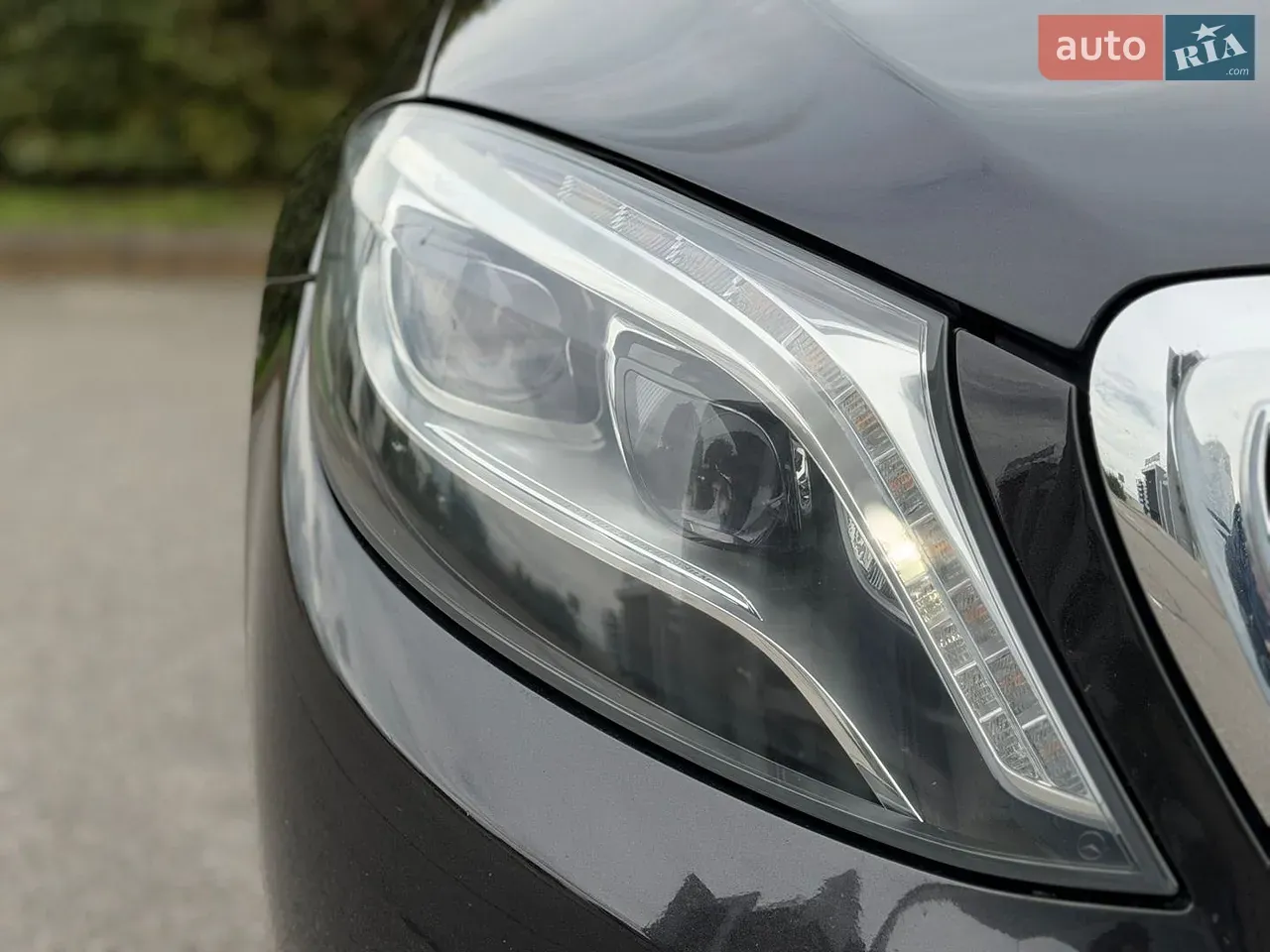 Mercedes-Benz S-Class 2013 photo 5