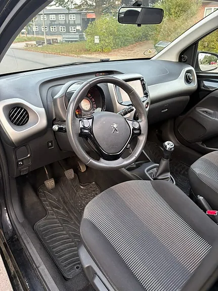 Peugeot 108 2014 photo 5