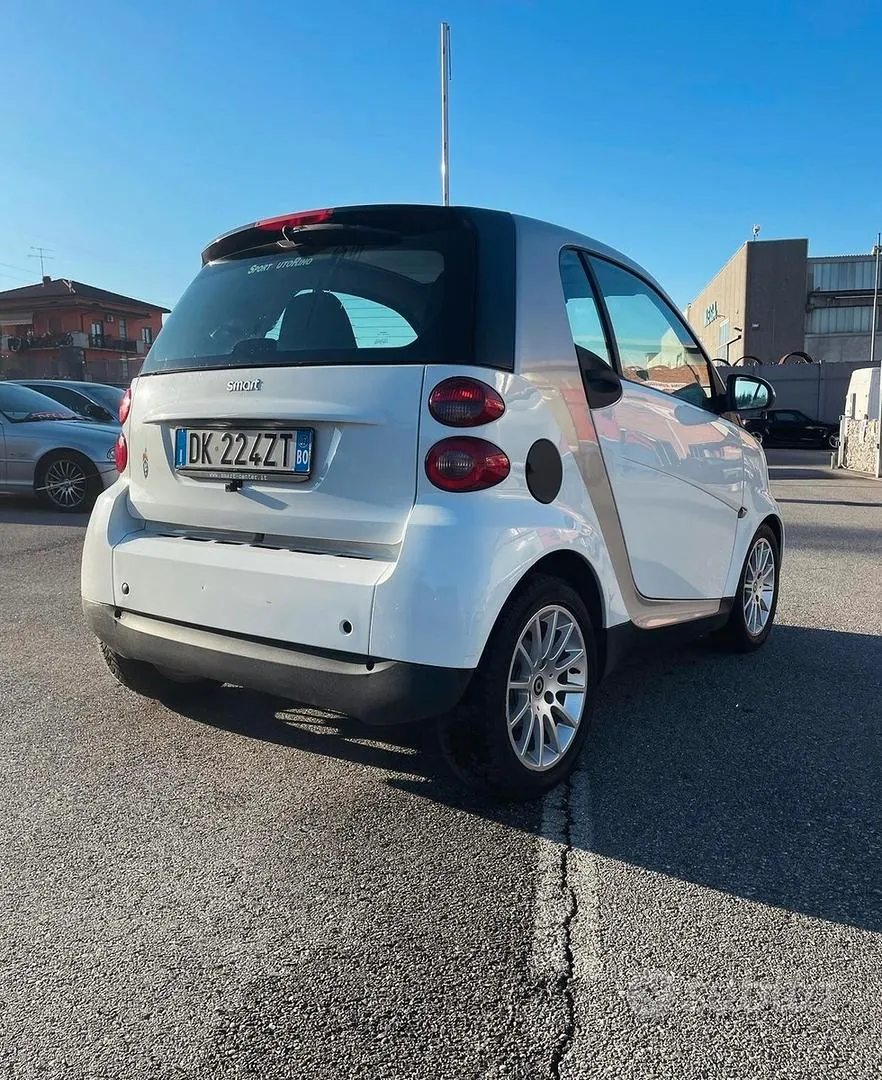 Smart Fortwo 2007 photo 3