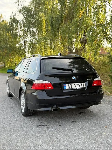 BMW 520I 2009 photo 4