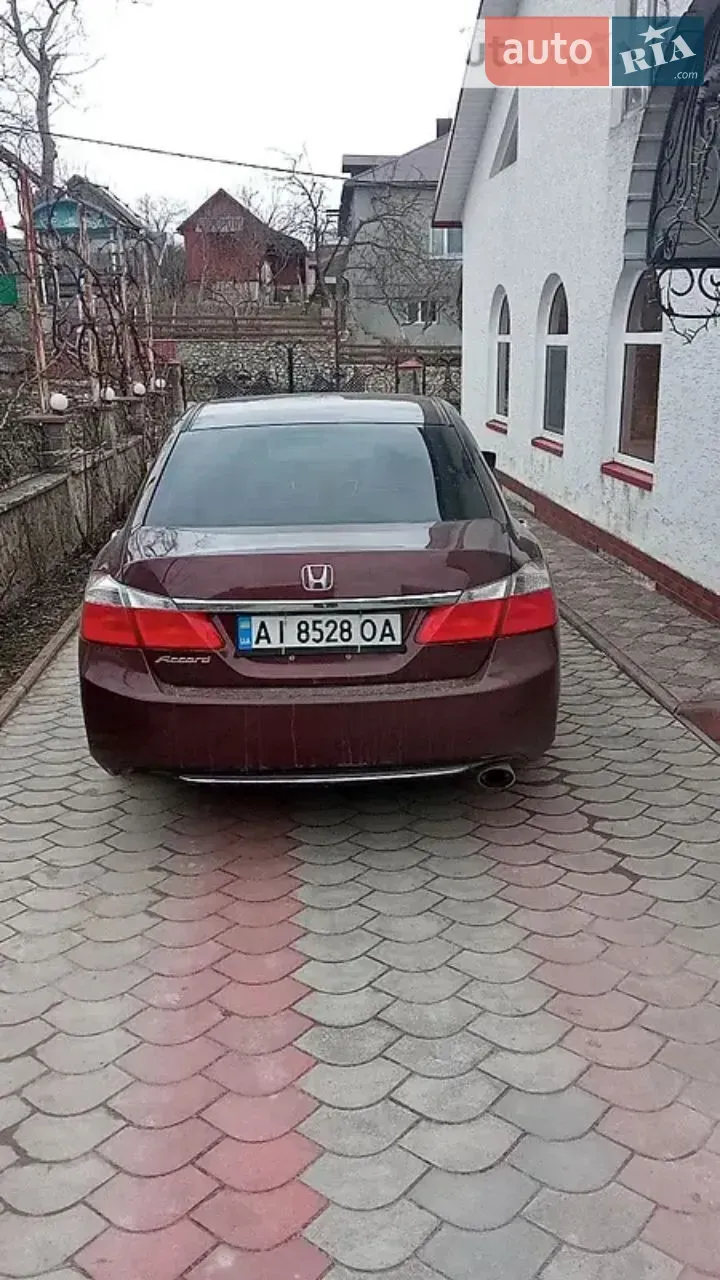 Honda Accord 2013 photo 2