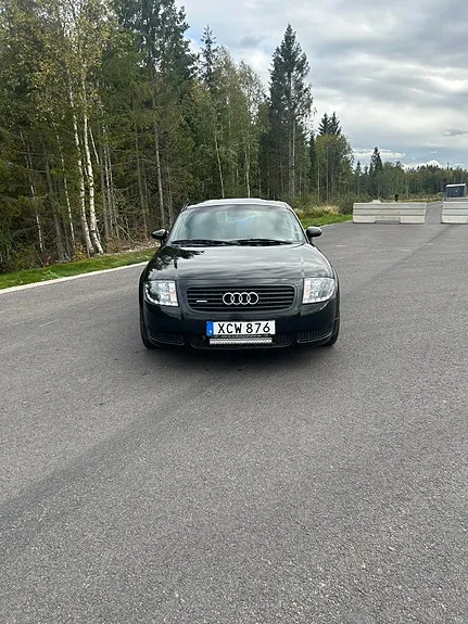 Audi Tt 2000 photo 2