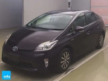 Toyota Prius 2013 photo 2